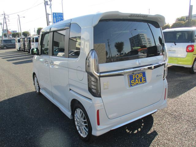 N-BOXカスタム Lターボ 後期型 純正9インチナビTV 両側パワースライドドア LEDライト ハーフレザー バックカメラ クルーズコントロール ブレサポ シートヒータークリアランスソナー(8枚目)