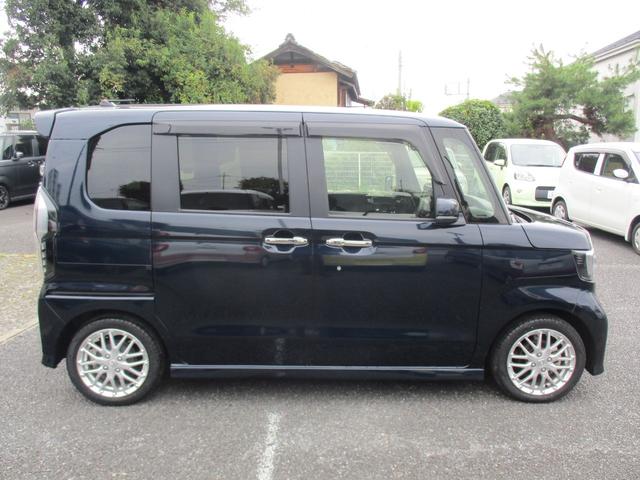 Ｎ－ＢＯＸカスタム Ｌターボ　後期型　純正９インチメモリーナビＴＶ　両側パワースライドドア　ＬＥＤライト　ハーフレザー　バックカメラ　ＥＴＣ　シートヒーター　クルーズコントロール（5枚目）