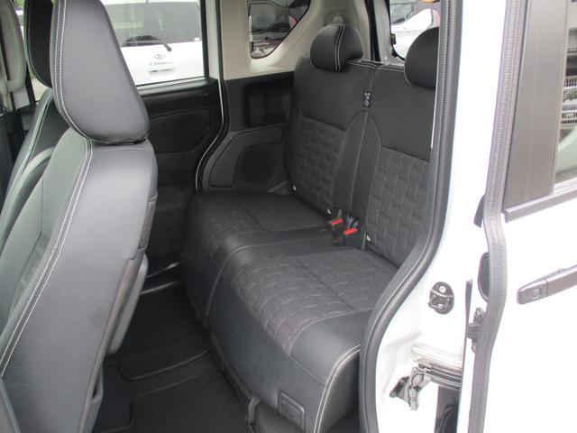 デリカミニ Ｔ　プレミアム　ナビＴＶ　両側パワースライドドア　ＬＥＤライト　ハーフレザーシート　アラウンドビューモニター　マイパイロット　スマートキー　純正ＡＷ　パドルシフト　クルーズコントロール（17枚目）