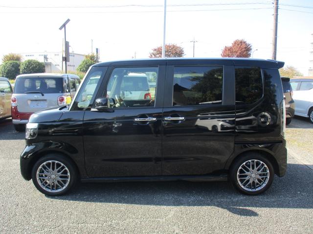 Ｎ－ＢＯＸカスタム ターボ　現行型　純正９インチメモリーナビＴＶ　両側パワースライドドア　ＬＥＤライト　ハーフレザーシート　マルチビューカメラシステム　ＥＴＣ　パドルシフト　スマートキー　純正ＡＷ　Ｂｌｕｅｔｏｏｔｈ（9枚目）