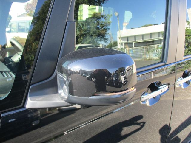 Ｎ－ＢＯＸカスタム ターボ　現行型　純正９インチメモリーナビＴＶ　両側パワースライドドア　ＬＥＤライト　ハーフレザーシート　マルチビューカメラシステム　ＥＴＣ　パドルシフト　スマートキー　純正ＡＷ　Ｂｌｕｅｔｏｏｔｈ（13枚目）