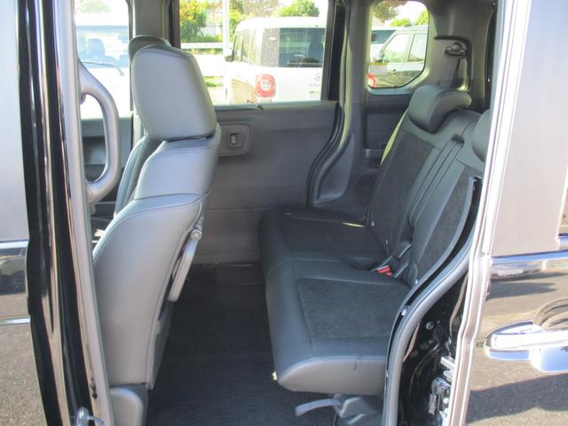 Ｎ－ＢＯＸカスタム ターボ　現行型　純正９インチメモリーナビＴＶ　両側パワースライドドア　ＬＥＤライト　ハーフレザーシート　マルチビューカメラシステム　ＥＴＣ　パドルシフト　スマートキー　純正ＡＷ　Ｂｌｕｅｔｏｏｔｈ（20枚目）