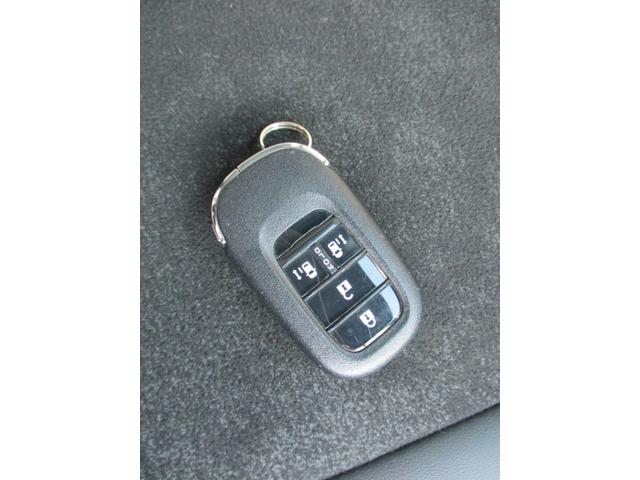 Ｎ－ＢＯＸカスタム ターボ　現行型　純正９インチメモリーナビＴＶ　両側パワースライドドア　ＬＥＤライト　ハーフレザーシート　マルチビューカメラシステム　ＥＴＣ　パドルシフト　スマートキー　純正ＡＷ　Ｂｌｕｅｔｏｏｔｈ（30枚目）