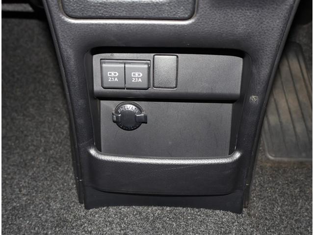 ノア Si ダブルバイビーII フルフラット 横滑防止装置 PCS スマートキ- 整備記録簿 Wエアコン Bモニター DVD再生可 フルセグテレビ ETC付き アイドリングS オートエアコン PS クルーズC ナビ&TV PW(12枚目)
