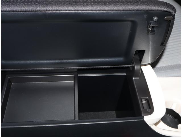 プリウス Ａ　衝突軽減ブレーキシステム　Ｂモニタ　記録簿有　ＬＥＤヘッド　クルーズコントロール　セキュリティー　スマートキー　パワーステアリング　ＥＴＣ　アルミホイル　オートエアコン　ＳＲＳ　ＡＢＳ　キーレス（12枚目）