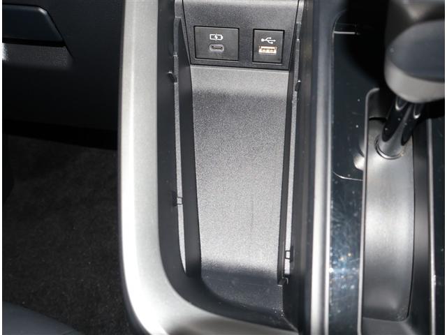 ノア ハイブリッドＳ－Ｚ　横滑り防止機能　エアバッグ　オートクルーズコントロール　地デジ　両側自動ドア　ダブルエアコン　スマートエントリー　ＬＥＤランプ　バックモニター　メモリナビ　３列シート　ＥＴＣ付き　ＡＢＳ　ＡＣ１００Ｖ（14枚目）