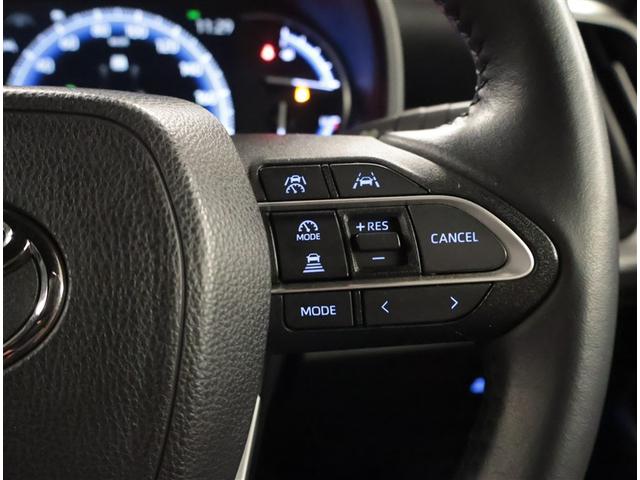 ノア ハイブリッドＳ－Ｚ　横滑り防止機能　エアバッグ　オートクルーズコントロール　地デジ　両側自動ドア　ダブルエアコン　スマートエントリー　ＬＥＤランプ　バックモニター　メモリナビ　３列シート　ＥＴＣ付き　ＡＢＳ　ＡＣ１００Ｖ（17枚目）