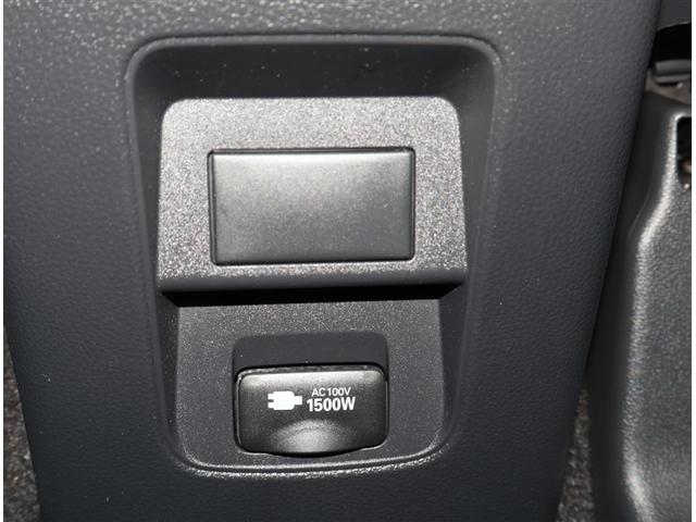 ノア ハイブリッドＳ－Ｚ　横滑り防止機能　エアバッグ　オートクルーズコントロール　地デジ　両側自動ドア　ダブルエアコン　スマートエントリー　ＬＥＤランプ　バックモニター　メモリナビ　３列シート　ＥＴＣ付き　ＡＢＳ　ＡＣ１００Ｖ（21枚目）