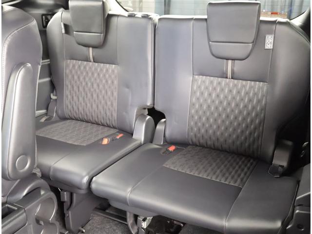 ノア ハイブリッドＳ－Ｚ　横滑り防止機能　エアバッグ　オートクルーズコントロール　地デジ　両側自動ドア　ダブルエアコン　スマートエントリー　ＬＥＤランプ　バックモニター　メモリナビ　３列シート　ＥＴＣ付き　ＡＢＳ　ＡＣ１００Ｖ（24枚目）