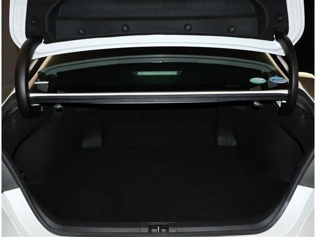 カムリ Gレザーパッケージ 衝突被害軽減 定期点検記録簿 LEDランプ 横滑り防止 本革シート 電動シート イモビライザー エアバッグ キーフリー オートクルーズ ABS ドライブレコーダ オートエアコン パワーウインドウ(12枚目)