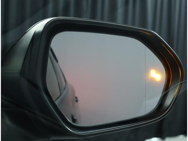 プリウス ＳセーフティプラスＩＩ　スマートキー　ナビバックモニター　ＬＥＤヘッドライト　１００Ｖ電源　記録簿（15枚目）