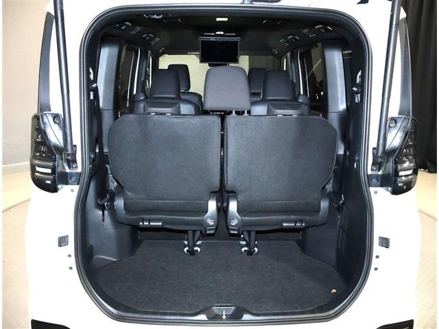 ヴォクシー ハイブリッドＳ－Ｚ　パワーウィンドウ　テレビ　ＤＶＤ再生機能　インテリキー　横滑防止装置　地デジＴＶ　アクティブクルーズコントロール　フルオートエアコン　リアカメラ　エアバッグ　ＡＢＳ　１００Ｖ充電　ＷＡＣ　キーレス（16枚目）