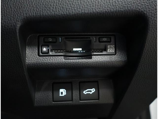 クラウンスポーツ Z ムーンルーフ AWD フルセグテレビ ETC車載器 クルコン 横滑り防止装置 エアバッグ 本革 AC100V ミュージックプレイヤー接続可 TV ドラレコ キーレス 盗難防止装置 ABS 記録簿(15枚目)