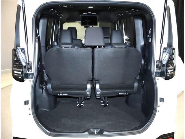 ヴォクシー ハイブリッドＳ－Ｚ　パワーウィンドウ　テレビ　ＤＶＤ再生機能　インテリキー　横滑防止装置　地デジＴＶ　アクティブクルーズコントロール　フルオートエアコン　リアカメラ　エアバッグ　ＡＢＳ　１００Ｖ充電　ＷＡＣ　キーレス（14枚目）