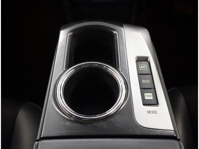 プリウスアルファ Ｇツーリングセレクション　運転席パワーシート　ナビ＆ＴＶ　プリクラッシュセーフティ　オートクルーズ　地デジ　パワーウィンドウ　エアコン　横滑防止　ＡＷ　盗難防止システム　ＡＢＳ　助手席エアバッグ　ＤＶＤ再生可　キーレス　ＥＴＣ（13枚目）