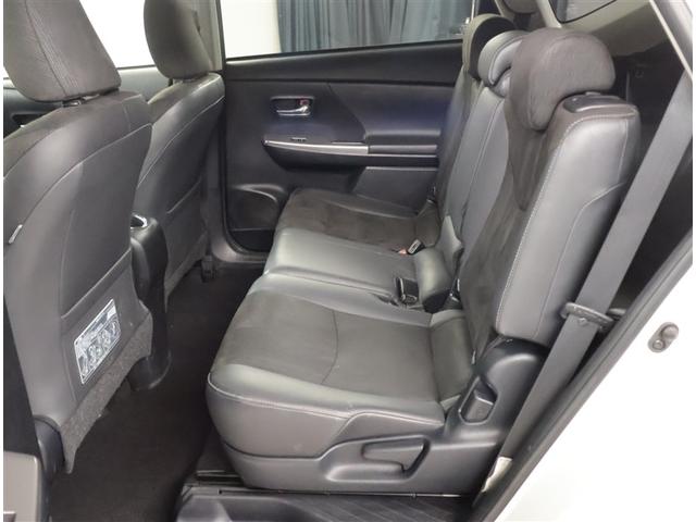 プリウスアルファ Ｇツーリングセレクション　運転席パワーシート　ナビ＆ＴＶ　プリクラッシュセーフティ　オートクルーズ　地デジ　パワーウィンドウ　エアコン　横滑防止　ＡＷ　盗難防止システム　ＡＢＳ　助手席エアバッグ　ＤＶＤ再生可　キーレス　ＥＴＣ（18枚目）