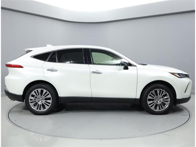 ハリアー Z 盗難防止 運転席パワーシート 地デジ 横滑防止装置 リアビューカメラ ヘッドライトLED アルミホイール 点検記録簿 Wエアバッグ キーレス ドラレコ付き スマートキ- サイドエアバッグ TV ABS(4枚目)