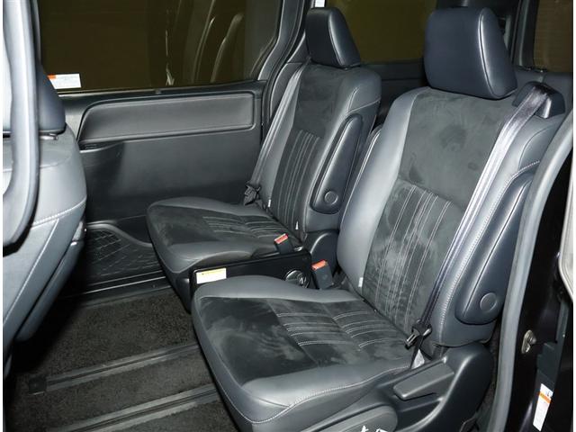 エスクァイア Gi 両側Pドア スマートキーPスタート リアカメラ AUX アイドリングSTOP ETC車載器 オートエアコン イモビライザー オートクルーズコントロール キーレス ナビTV 定期点検記録簿 ABS 3列(12枚目)