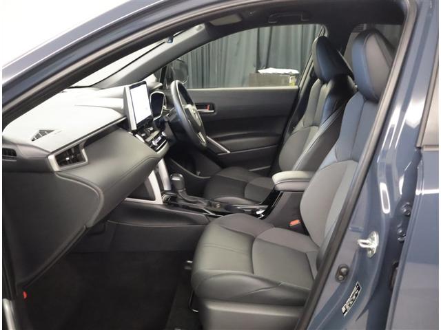 カローラクロス Z 助手席エアバッグ Bカメラ LEDライト サイドエアバッグ スマートキー オートエアコン ドライブレコーダー メモリーナビ 運転席パワーシート ミュージックプレイヤー接続可 ETC キーレス 記録簿(21枚目)