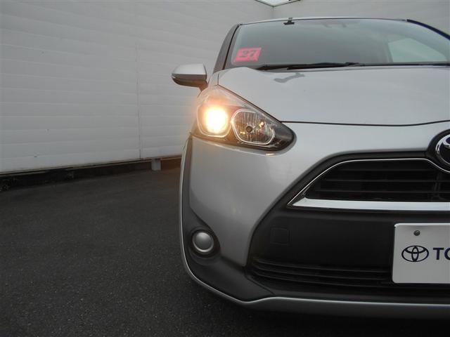 シエンタ G ナビ・TV スマートキープッシュスタート アイドリングS 1オ-ナ- リアカメラ 地デジフルセグ 定期点検記録簿 フルオートエアコン パワーウィンド ETC 運転席エアバック パワステ DVD再生可(10枚目)