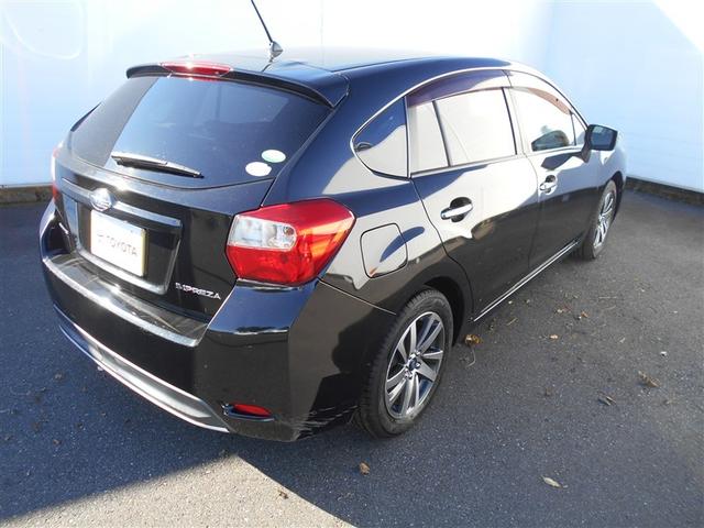 インプレッサスポーツ ２．０ｉアイサイト　プラウドエディション　ＥＴＣ車載器　アクセスキー　ＡＷＤ　キーレス　パワーウィンドウ　メモリーナビ　エアバック　ＡＢＳ　横滑り防止装置　アルミホイール　オートエアコン　ナビ・ＴＶ　フルセグ地デジ　リヤビューカメラ（6枚目）