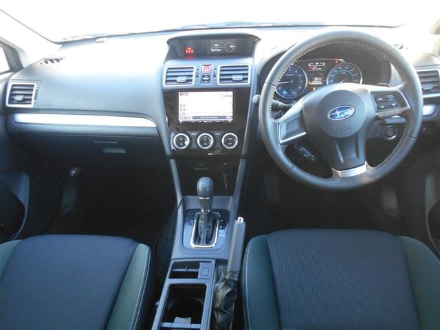 インプレッサスポーツ ２．０ｉアイサイト　プラウドエディション　ＥＴＣ車載器　アクセスキー　ＡＷＤ　キーレス　パワーウィンドウ　メモリーナビ　エアバック　ＡＢＳ　横滑り防止装置　アルミホイール　オートエアコン　ナビ・ＴＶ　フルセグ地デジ　リヤビューカメラ（13枚目）