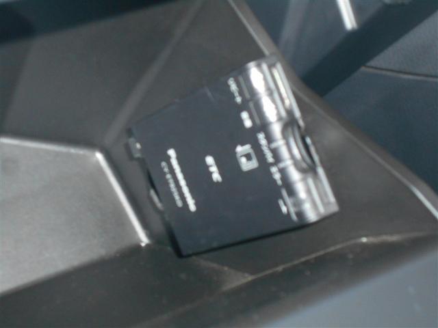 インプレッサスポーツ ２．０ｉアイサイト　プラウドエディション　ＥＴＣ車載器　アクセスキー　ＡＷＤ　キーレス　パワーウィンドウ　メモリーナビ　エアバック　ＡＢＳ　横滑り防止装置　アルミホイール　オートエアコン　ナビ・ＴＶ　フルセグ地デジ　リヤビューカメラ（19枚目）