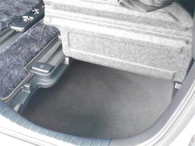 アルファード 3.5エグゼクティブラウンジS ワンオーナー バックモニター レザー LEDヘッドライト 記録簿 クルコン スマキ ETC ドライブレコーダー ABS アルミ 横滑り防止機能 電動シート エアバッグ ナビ&TV 盗難防止装置(33枚目)