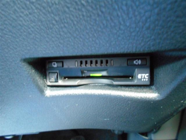 シエンタ ハイブリッドＧ　クエロ　点検記録簿　半革シート　地デジＴＶ　盗難防止　スマートキー　バックモニタ　オ－トエアコン　メモリ－ナビ　エアバッグ　３列シート　ナビ＆ＴＶ　ＡＢＳ　パワーウインドウ　パワーステアリング（19枚目）