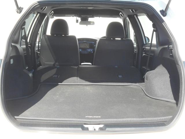 カローラフィールダー ハイブリッドＧ　ダブルバイビー　ＰＣＳ　横滑防止　ミュージックプレイヤー接続可　フルセグＴＶ　メンテナンスノート　クルーズコントロール　ＬＥＤヘッドライト　オートエアコン　ワンオーナー　ＥＴＣ　ＤＶＤ再生　アルミホイール　ナビＴＶ（17枚目）