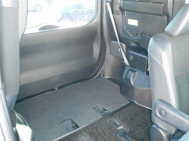 ノア ハイブリッドSi ダブルバイビー ウォークスルー LEDヘッドライト 横滑り防止装置 メンテナンスノート 盗難防止システム エアバッグ アルミ メモリ-ナビ スマキー 1オーナー Wエアコン ABS ナビ&TV デュアルエアバッグ(11枚目)