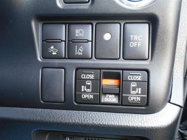 ノア ハイブリッドSi ダブルバイビー ウォークスルー LEDヘッドライト 横滑り防止装置 メンテナンスノート 盗難防止システム エアバッグ アルミ メモリ-ナビ スマキー 1オーナー Wエアコン ABS ナビ&TV デュアルエアバッグ(19枚目)