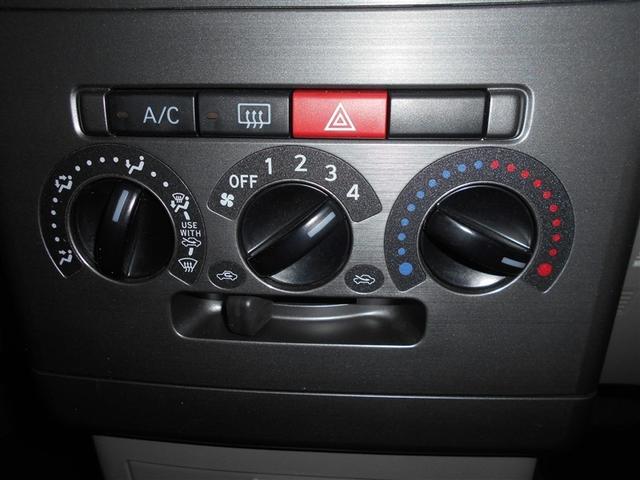 ピクシススペース Ｌ　助手席エアバッグ　ＡＣ　キーレス　ベンチシート　パワーウィンドウ　ＡＢＳ　パワーステアリング　エアバック　ワンオーナー　記録簿付き（16枚目）