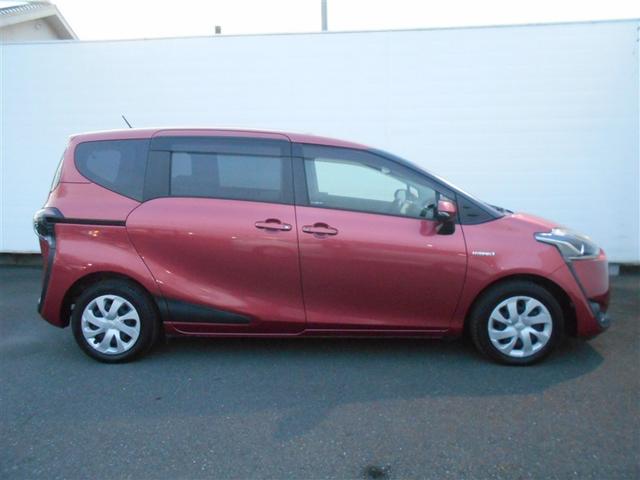 シエンタ ハイブリッドＧ　ブレーキサポート　ＬＥＤライト　Ｂカメラ　地デジ　１オーナー　ＤＶＤ　キーフリー　スマキー　横滑り防止システム　メモリナビ　ナビＴＶ　ウォークスルー　ＥＴＣ　ドライブレコーダー　イモビライザー　ＰＷ（4枚目）