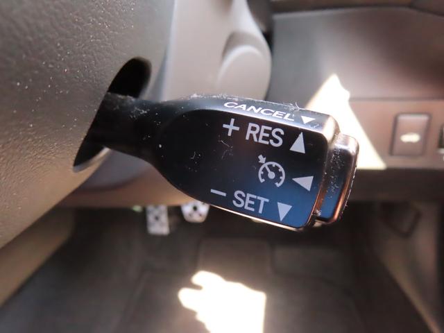 ８６ ＧＴ　ＥＴＣ　バックカメラ　ナビ　ＴＶ　オートクルーズコントロール　ＭＴ　オートライト　ＨＩＤ　スマートキー　電動格納ミラー　アルミホイール　盗難防止システム　衝突安全ボディ　ＡＢＳ　ＥＳＣ　ＣＤ（5枚目）