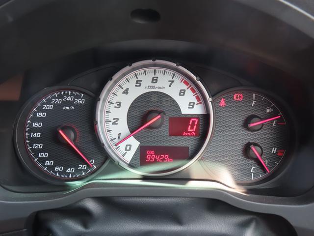 ８６ ＧＴ　ＥＴＣ　バックカメラ　ナビ　ＴＶ　オートクルーズコントロール　ＭＴ　オートライト　ＨＩＤ　スマートキー　電動格納ミラー　アルミホイール　盗難防止システム　衝突安全ボディ　ＡＢＳ　ＥＳＣ　ＣＤ（6枚目）