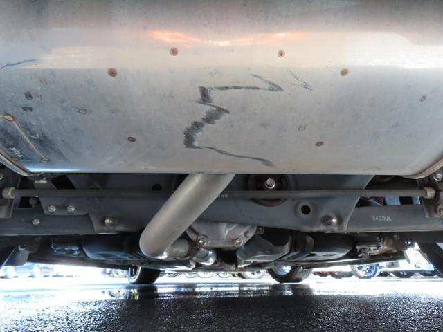 ８６ ＧＴ　ＥＴＣ　バックカメラ　ナビ　ＴＶ　オートクルーズコントロール　ＭＴ　オートライト　ＨＩＤ　スマートキー　電動格納ミラー　アルミホイール　盗難防止システム　衝突安全ボディ　ＡＢＳ　ＥＳＣ　ＣＤ（25枚目）