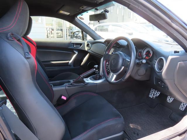 ８６ ＧＴ　ＥＴＣ　バックカメラ　ナビ　ＴＶ　オートクルーズコントロール　ＭＴ　オートライト　ＨＩＤ　スマートキー　電動格納ミラー　アルミホイール　盗難防止システム　衝突安全ボディ　ＡＢＳ　ＥＳＣ　ＣＤ（42枚目）