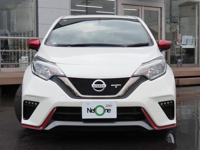 ノート ニスモ　Ｓ　ＥＴＣ　アルミホイール　ＬＥＤヘッドランプ　スマートキー　電動格納ミラー　ＭＴ　盗難防止システム　衝突安全ボディ　ＡＢＳ　ＥＳＣ　ミュージックプレイヤー接続可　エアコン　パワーステアリング（17枚目）