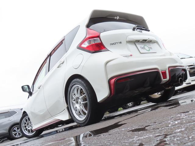 ノート ニスモ　Ｓ　ＥＴＣ　アルミホイール　ＬＥＤヘッドランプ　スマートキー　電動格納ミラー　ＭＴ　盗難防止システム　衝突安全ボディ　ＡＢＳ　ＥＳＣ　ミュージックプレイヤー接続可　エアコン　パワーステアリング（29枚目）