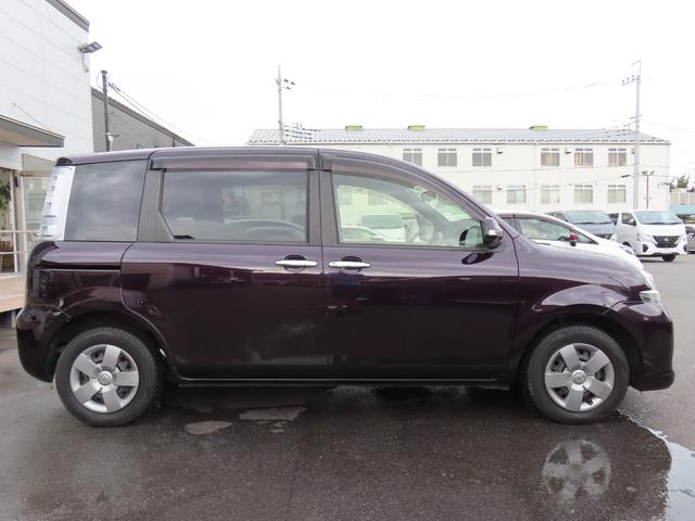 シエンタ DICE-G ETC バックカメラ ナビ TV 両側スライド・片側電動 HID キーレスエントリー 電動格納ミラー 3列シート CVT CD DVD再生 Bluetooth 衝突安全ボディ ABS ESC エアコン(14枚目)