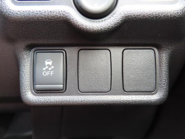 ノート ニスモ S ドライブレコーダー バックカメラ ナビ TV アルミホイール オートライト LEDヘッドランプ スマートキー 電動格納ミラー MT 盗難防止システム 衝突安全ボディ ABS ESC CD DVD再生(8枚目)