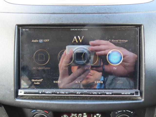 スイフトスポーツ ベースグレード ナビ TV オートクルーズコントロール アルミホイール オートライト スマートキー MT 盗難防止システム 衝突安全ボディ ABS ESC CD USB ミュージックプレイヤー接続可(4枚目)