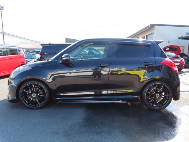 スイフトスポーツ ベースグレード ナビ TV オートクルーズコントロール アルミホイール オートライト スマートキー MT 盗難防止システム 衝突安全ボディ ABS ESC CD USB ミュージックプレイヤー接続可(14枚目)