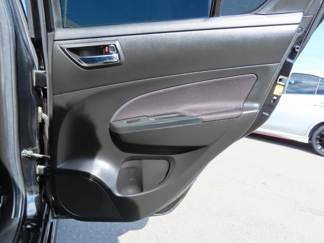 スイフトスポーツ ベースグレード ナビ TV オートクルーズコントロール アルミホイール オートライト スマートキー MT 盗難防止システム 衝突安全ボディ ABS ESC CD USB ミュージックプレイヤー接続可(41枚目)