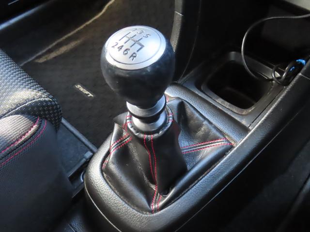 スイフトスポーツ ベースグレード ナビ TV オートクルーズコントロール アルミホイール オートライト スマートキー MT 盗難防止システム 衝突安全ボディ ABS ESC CD USB ミュージックプレイヤー接続可(45枚目)