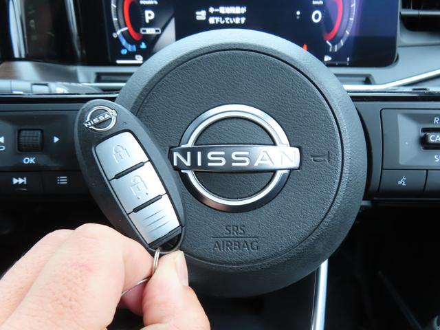 オーラ Ｇ　全周囲カメラ　ナビ　ＴＶ　クリアランスソナー　オートクルーズコントロール　衝突被害軽減システム　アルミホイール　オートマチックハイビーム　オートライト　ＬＥＤヘッドランプ　スマートキー　ＣＶＴ（52枚目）