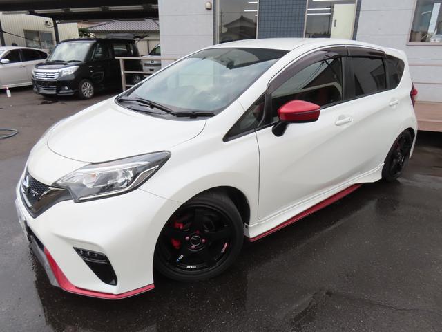 ノート ニスモ　Ｓ　ＥＴＣ　バックカメラ　ナビ　ＴＶ　アルミホイール　ＬＥＤヘッドランプ　スマートキー　電動格納ミラー　ＭＴ　盗難防止システム　衝突安全ボディ　ＡＢＳ　ＥＳＣ　ＣＤ　ＤＶＤ再生　ブルーレイ　ＵＳＢ（21枚目）