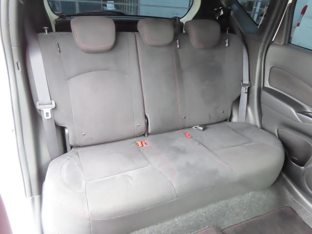 ノート ニスモ　Ｓ　ＥＴＣ　バックカメラ　ナビ　ＴＶ　アルミホイール　ＬＥＤヘッドランプ　スマートキー　電動格納ミラー　ＭＴ　盗難防止システム　衝突安全ボディ　ＡＢＳ　ＥＳＣ　ＣＤ　ＤＶＤ再生　ブルーレイ　ＵＳＢ（40枚目）