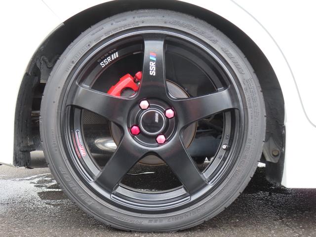 ノート ニスモ　Ｓ　ＥＴＣ　バックカメラ　ナビ　ＴＶ　アルミホイール　ＬＥＤヘッドランプ　スマートキー　電動格納ミラー　ＭＴ　盗難防止システム　衝突安全ボディ　ＡＢＳ　ＥＳＣ　ＣＤ　ＤＶＤ再生　ブルーレイ　ＵＳＢ（56枚目）